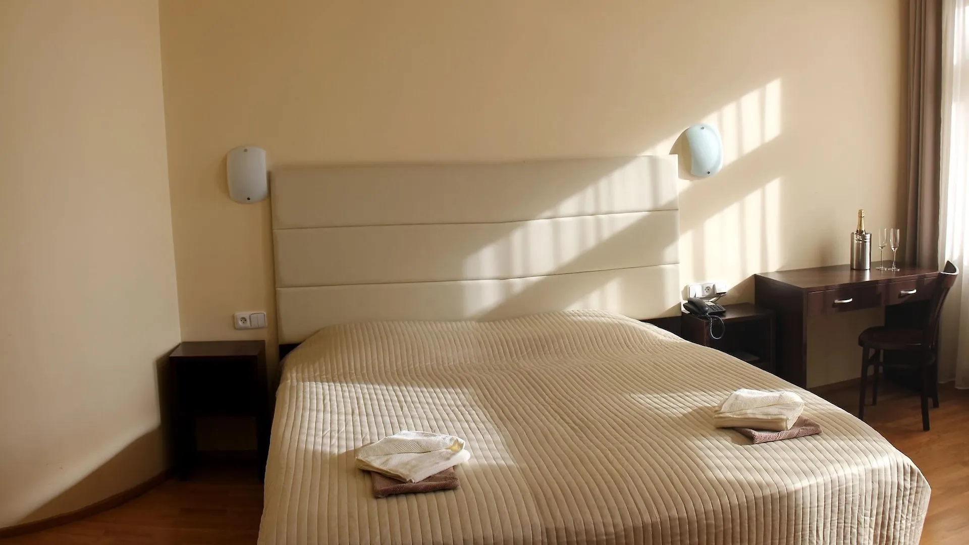 Hotel Unique Prag 4*,  Çek Cumhuriyeti