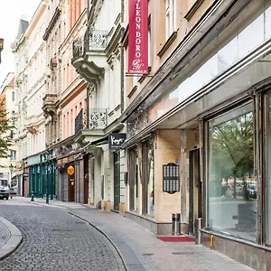 Otel Leon D'oro, Prag